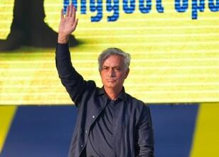 “Jose Mourinho, milli takım oyuncularını tebrik etti”